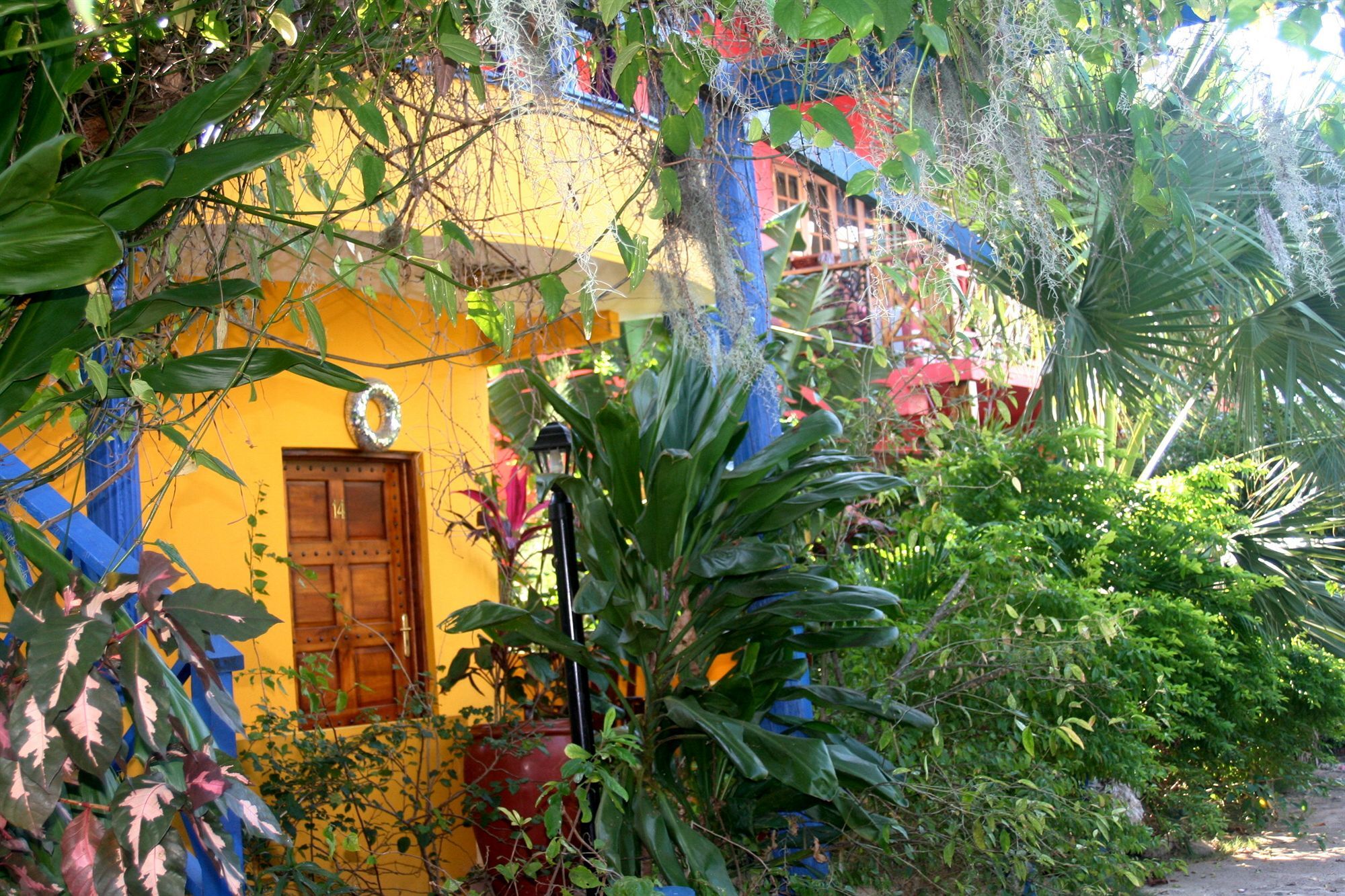 Idlers' Rest Beach Hotel Black River Extérieur photo